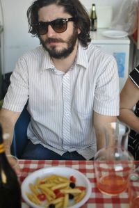 10441087_395796617225142_6226938921416766991_n